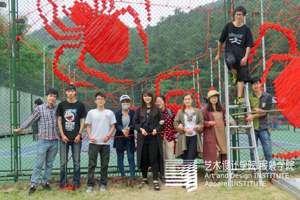 01课程:公共艺术设计(网行天下).JPG